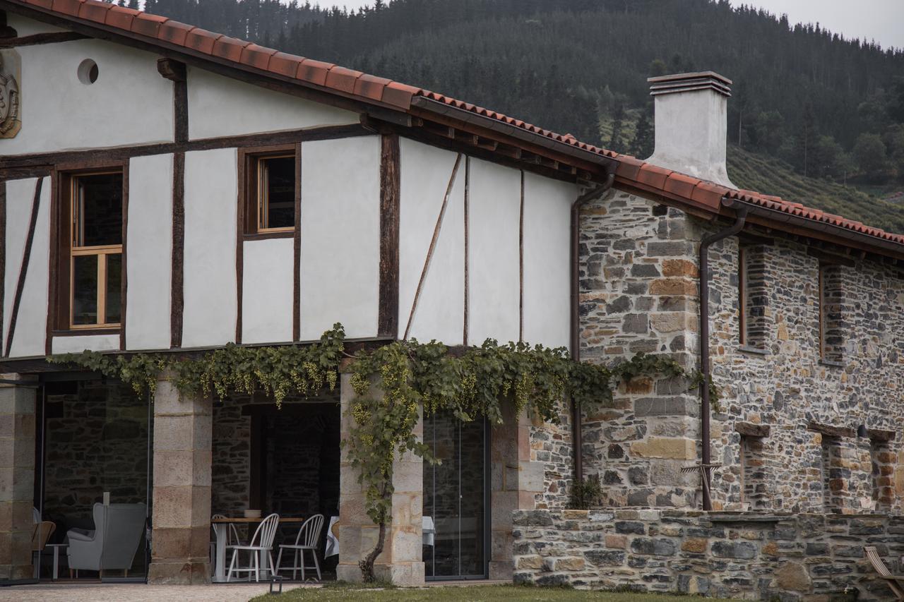 Penzion Izal Landetxea Bergara Exteriér fotografie